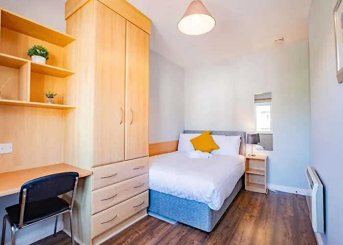 Spacious 4 Bed In * Limerick Junction